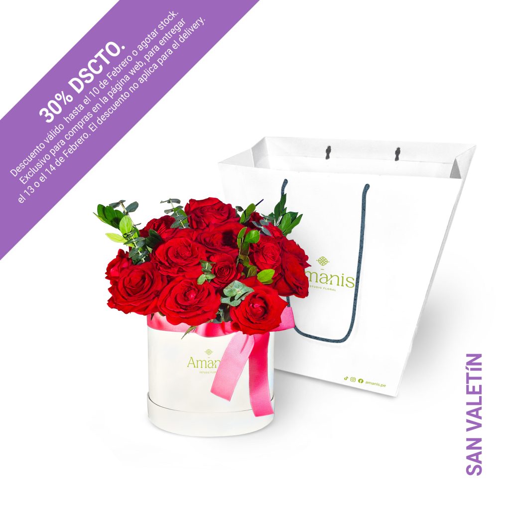 Un clásico y elegante arreglo con 20 rosas rojas y follaje variado. Presentado en un box cilíndrico de 15x15 cm, con altura final variable dependiendo del tipo de arreglo. Incluye tarjeta de cuidados y dedicatoria personalizada.